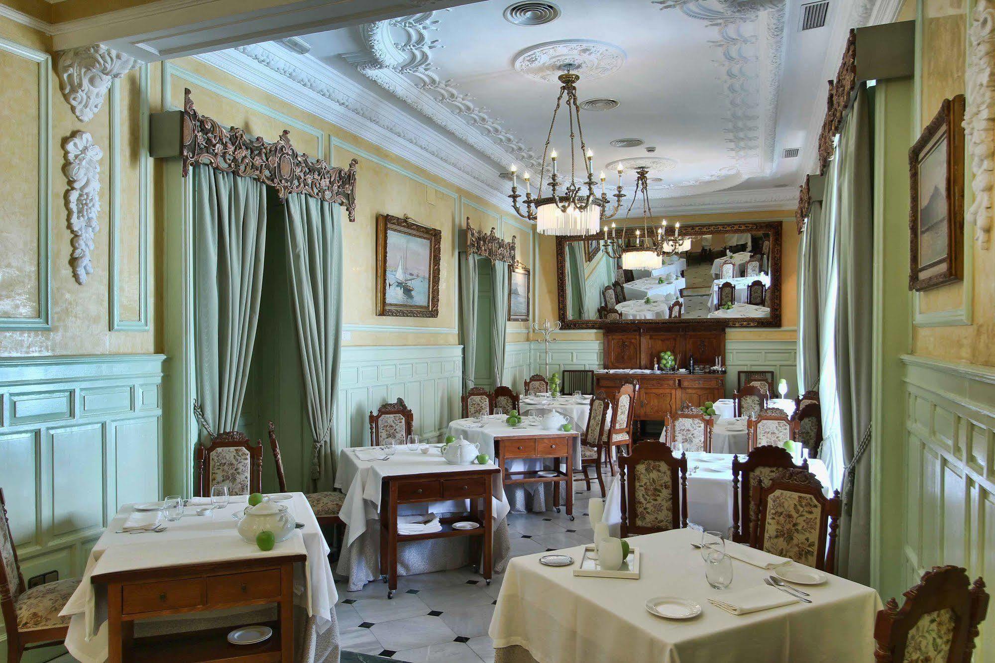 Alabardero 4* Seville